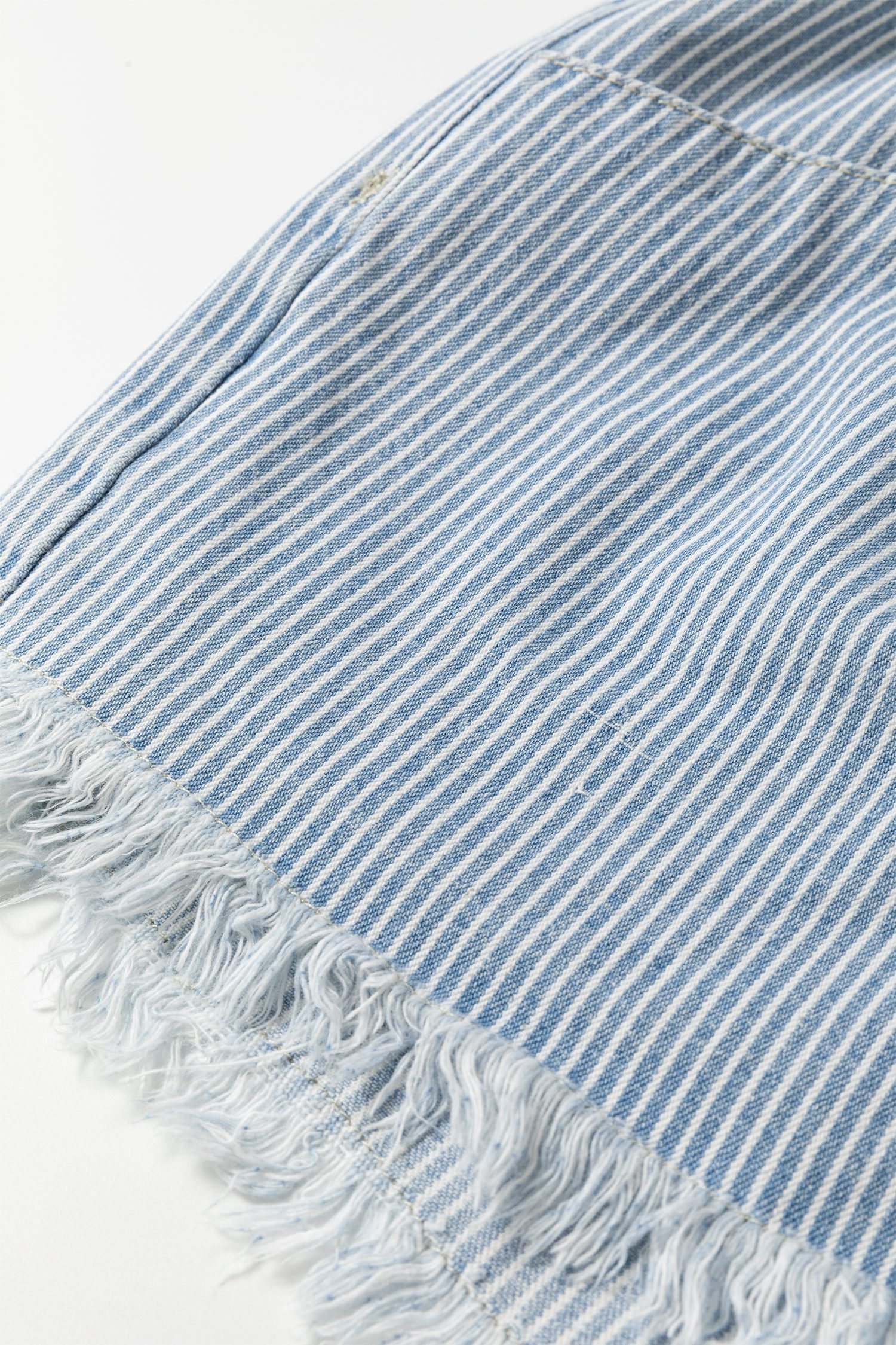 Sky Blue Stripe Raw Edge Drawstring Elastic Waist Casual Denim Shorts