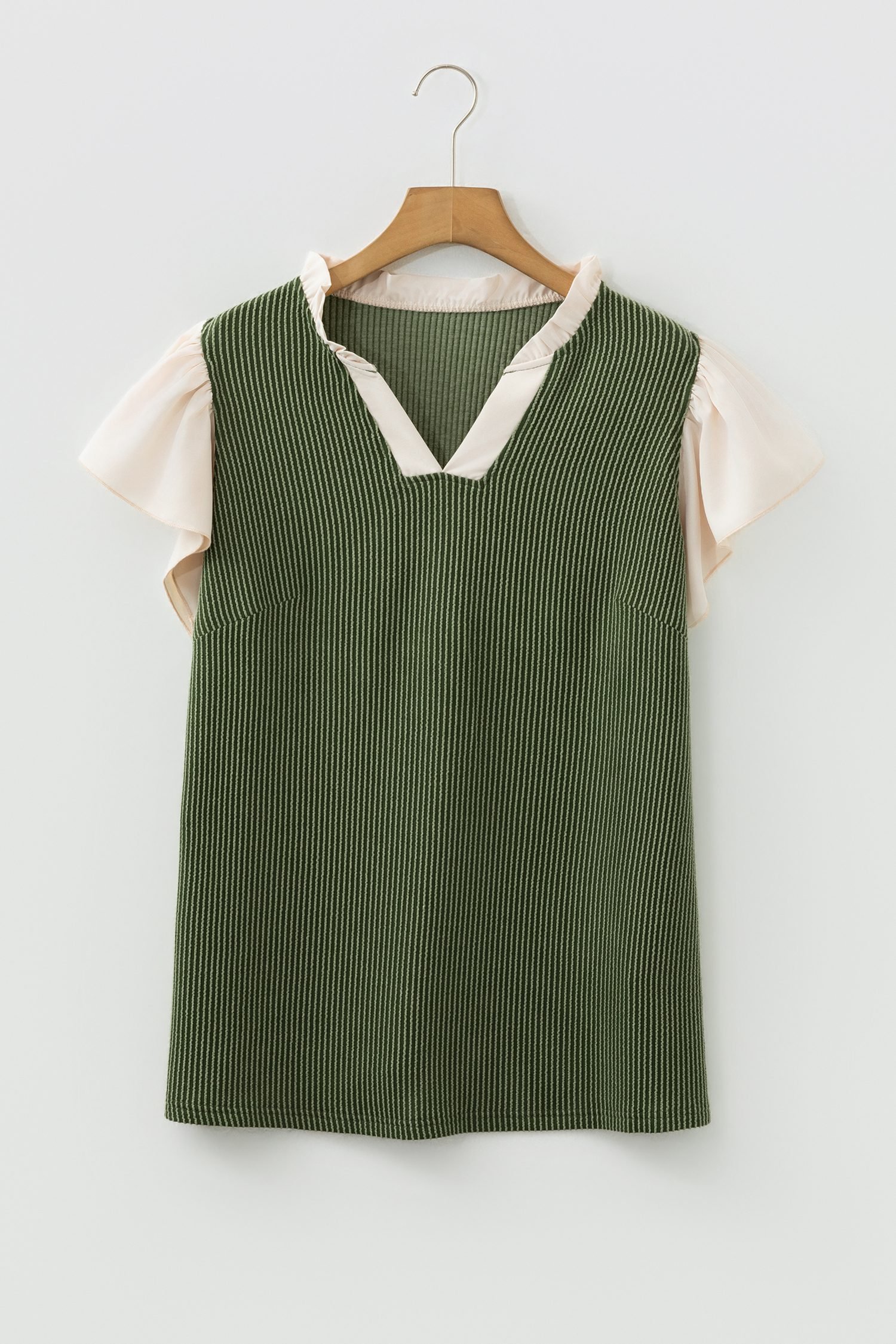 Vineyard Green Plus Size Contrast Frilled Neckline Ruffled Short Sleeve Ribbed Textured Blouse