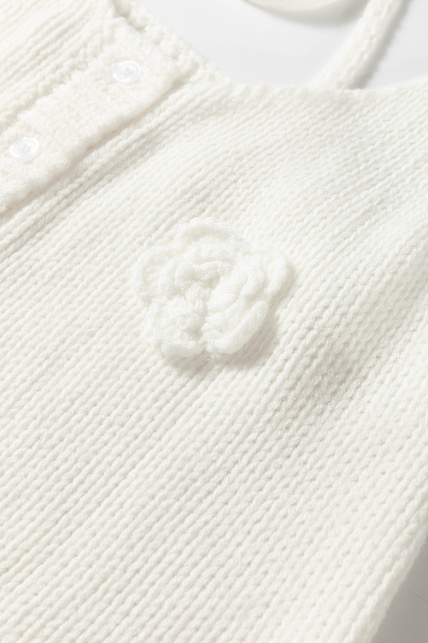 White 3D Flower Spaghetti Straps Sweater Vest