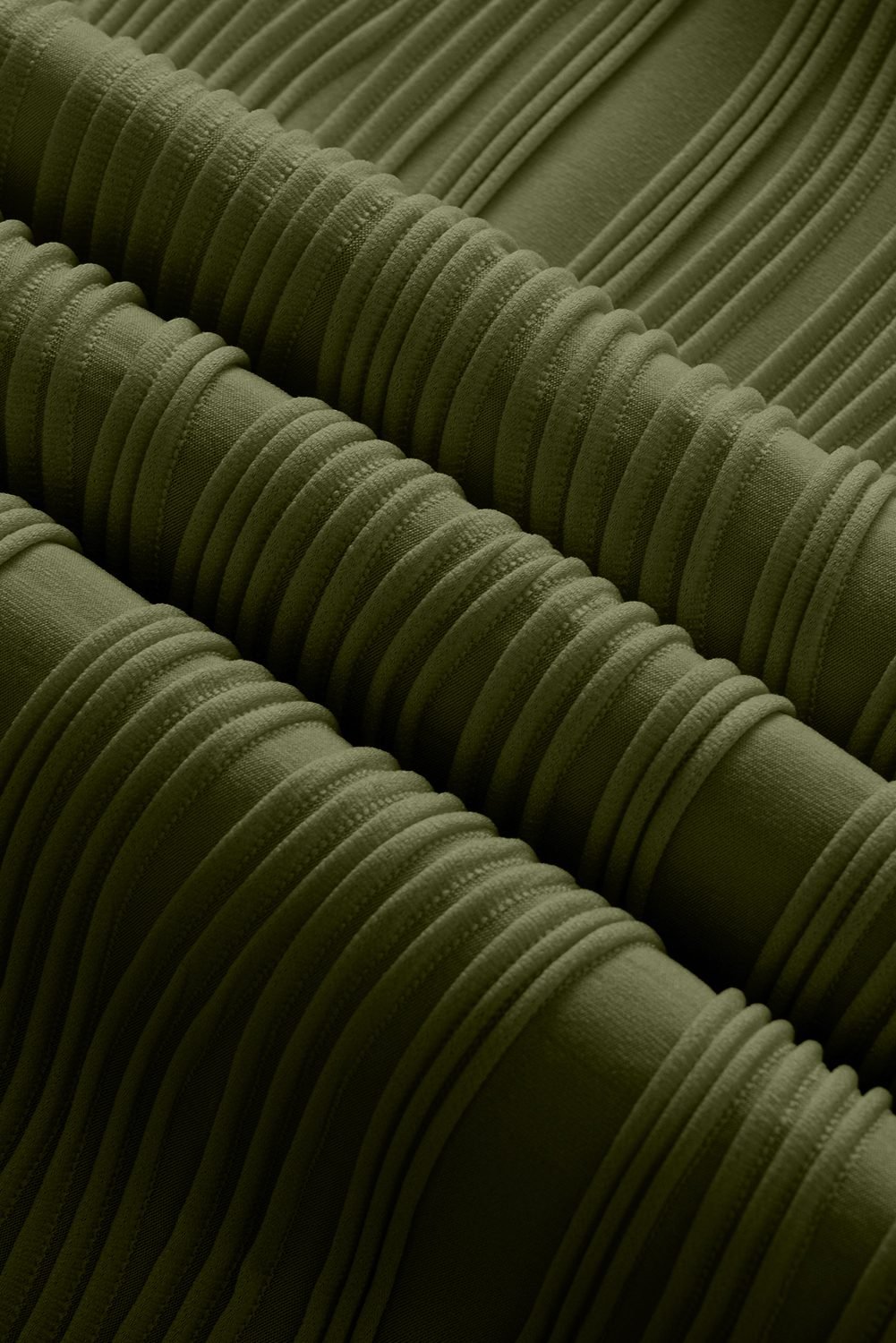 Jungle Green Solid Color Wavy Textured Plus Size Tee