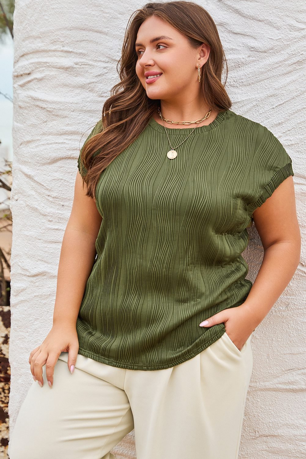 Jungle Green Solid Color Wavy Textured Plus Size Tee