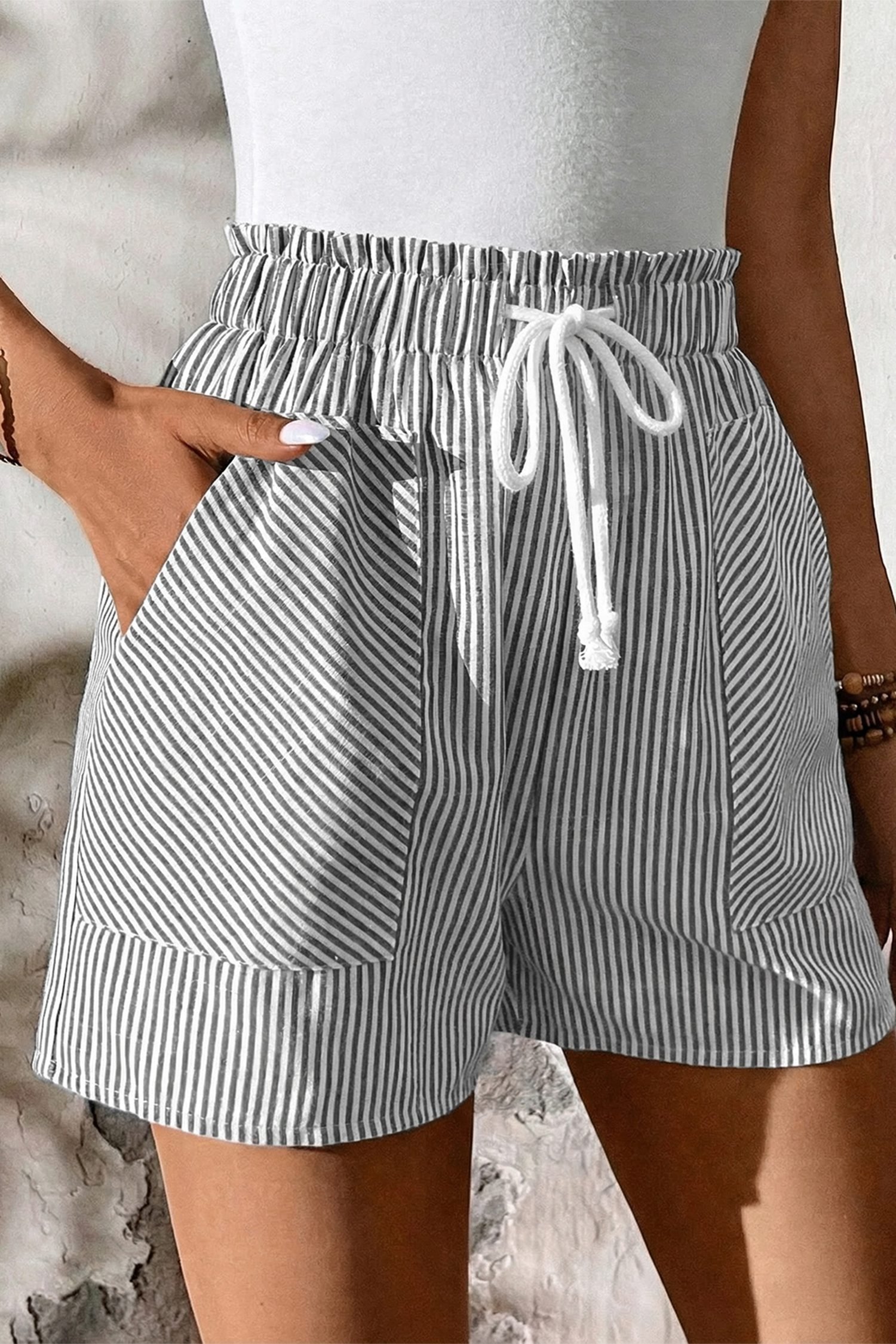 Gray Stripe Lace-up Elastic Waist Casual Pocketed Shorts
