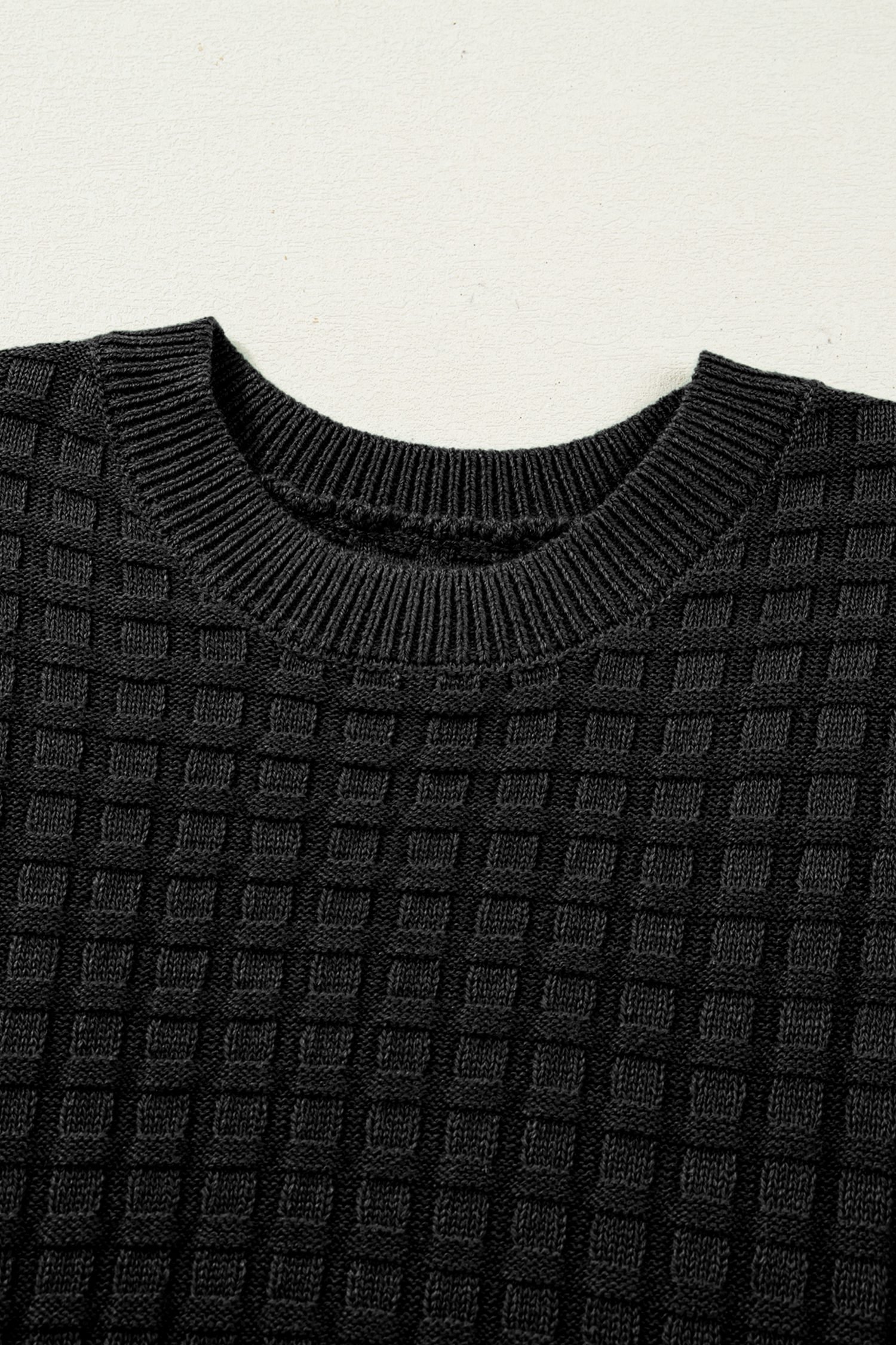 Black Solid Color Round Neck Textured Short Sleeve Sweater