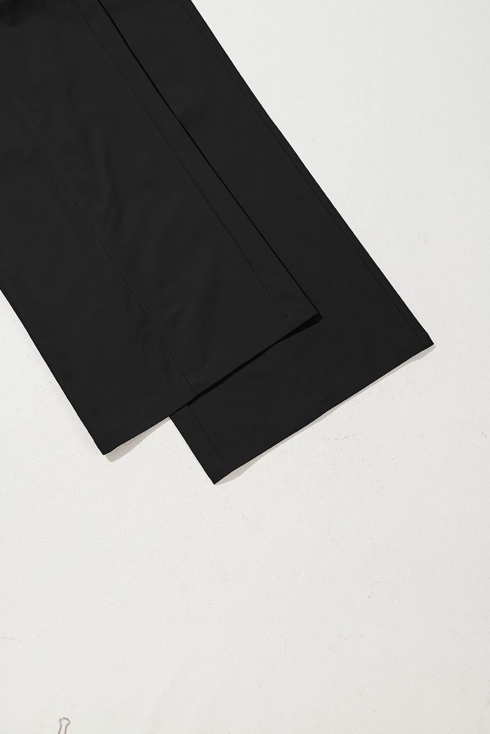 Black Solid Color Drawstring Elastic Waist Casual Loose Pants