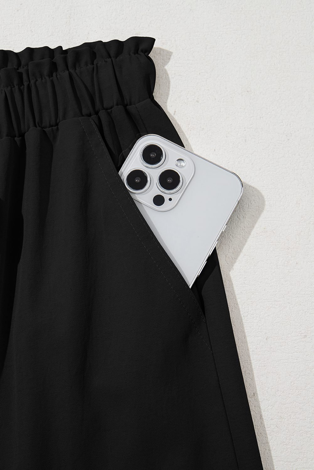 Black Solid Color Drawstring Elastic Waist Casual Loose Pants