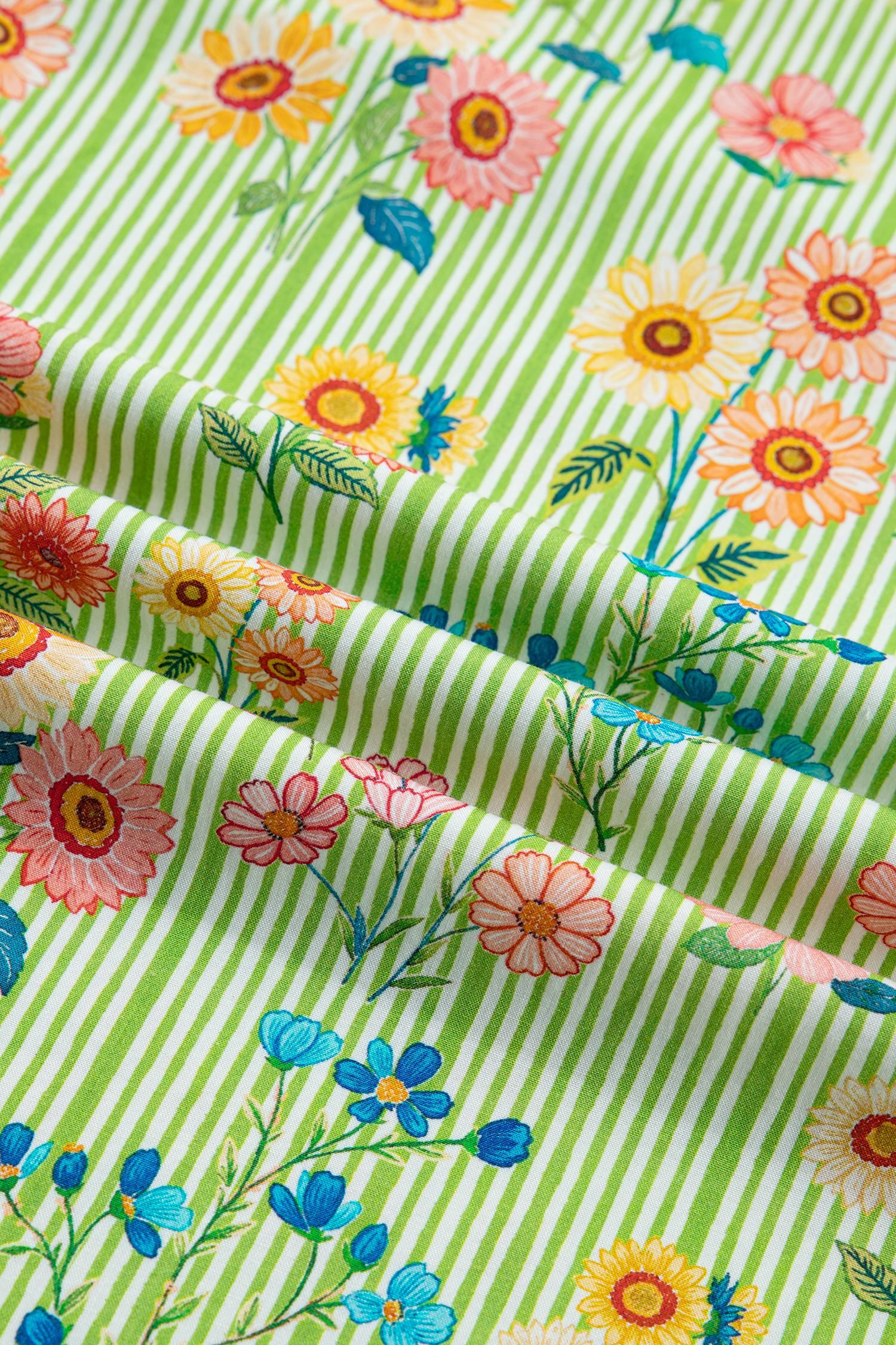 Green Stripe Floral Printed Scalloped Detail Ruffle Short Sleeve Blouse