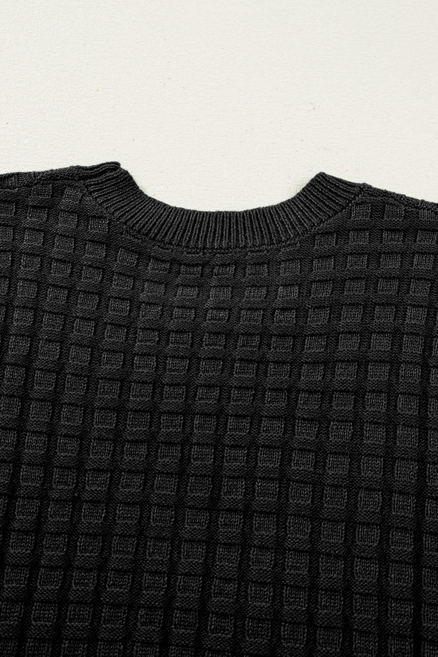 Black Solid Color Round Neck Textured Short Sleeve Sweater