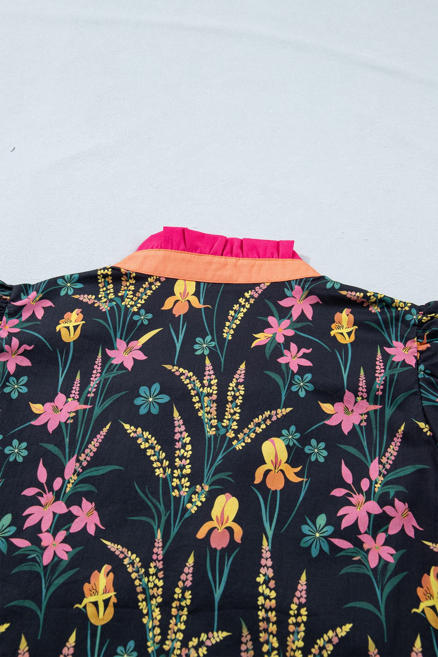 Black Floral Print Contrast Trim Tiered Ruffled Short Sleeve Blouse