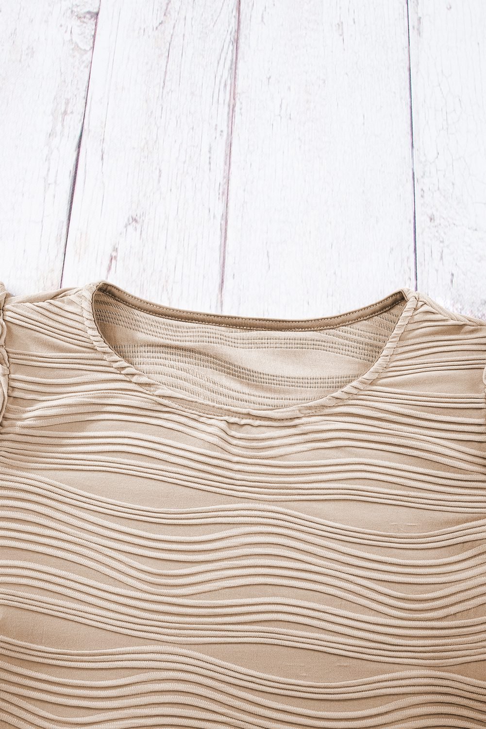 Casual Wavy Textured Ruffle Sleeve Top