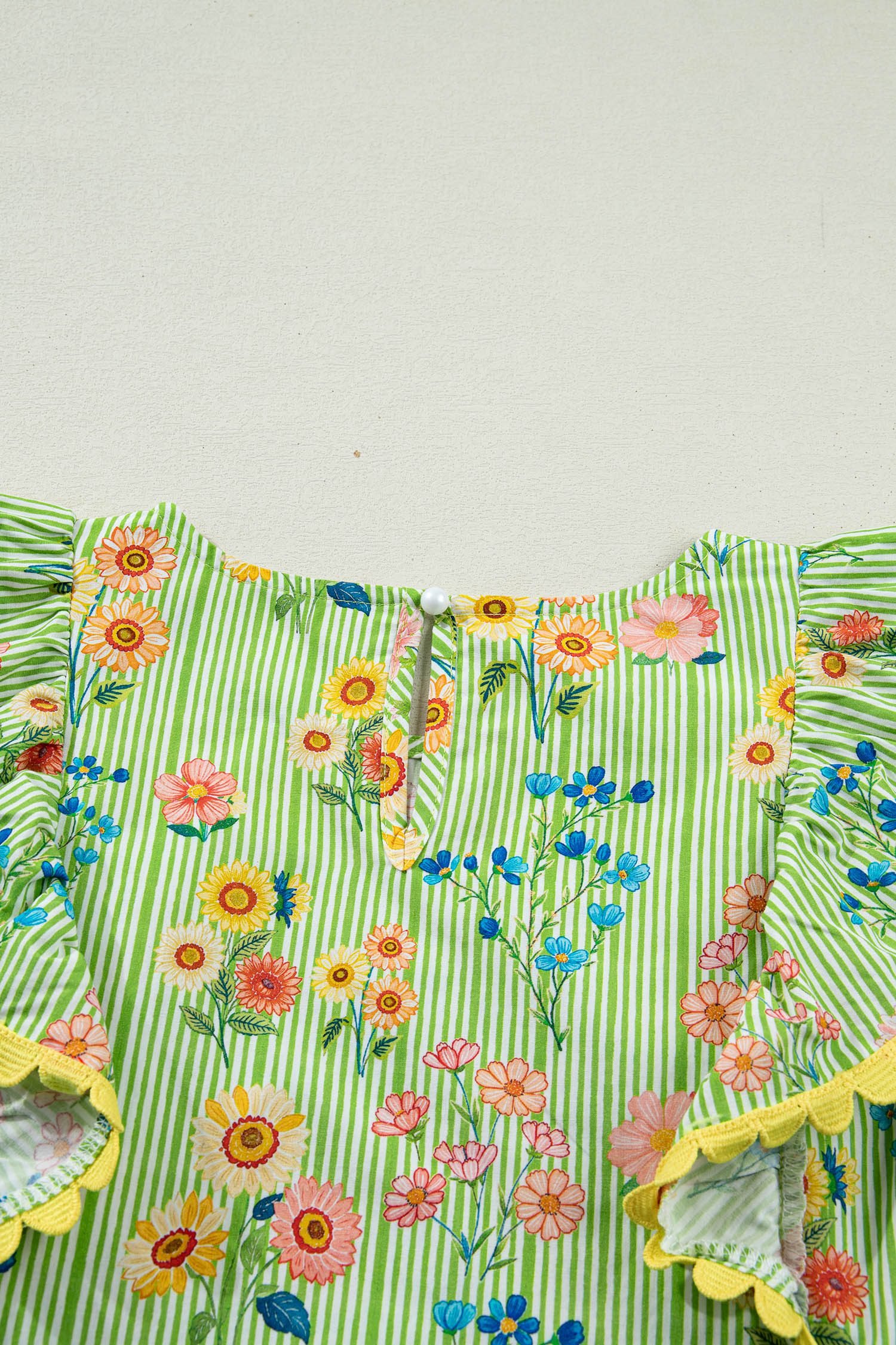 Green Stripe Floral Printed Scalloped Detail Ruffle Short Sleeve Blouse