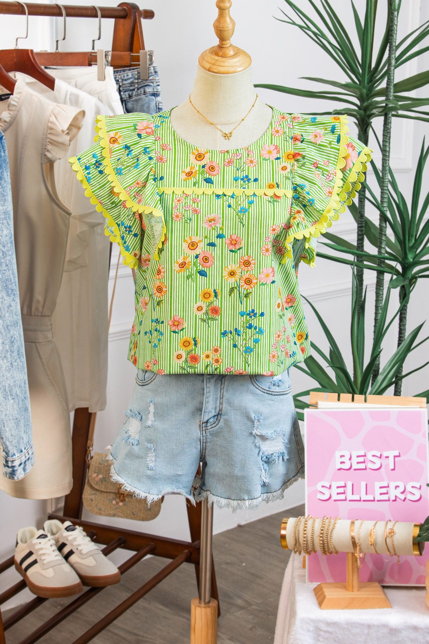 Green Stripe Floral Printed Scalloped Detail Ruffle Short Sleeve Blouse