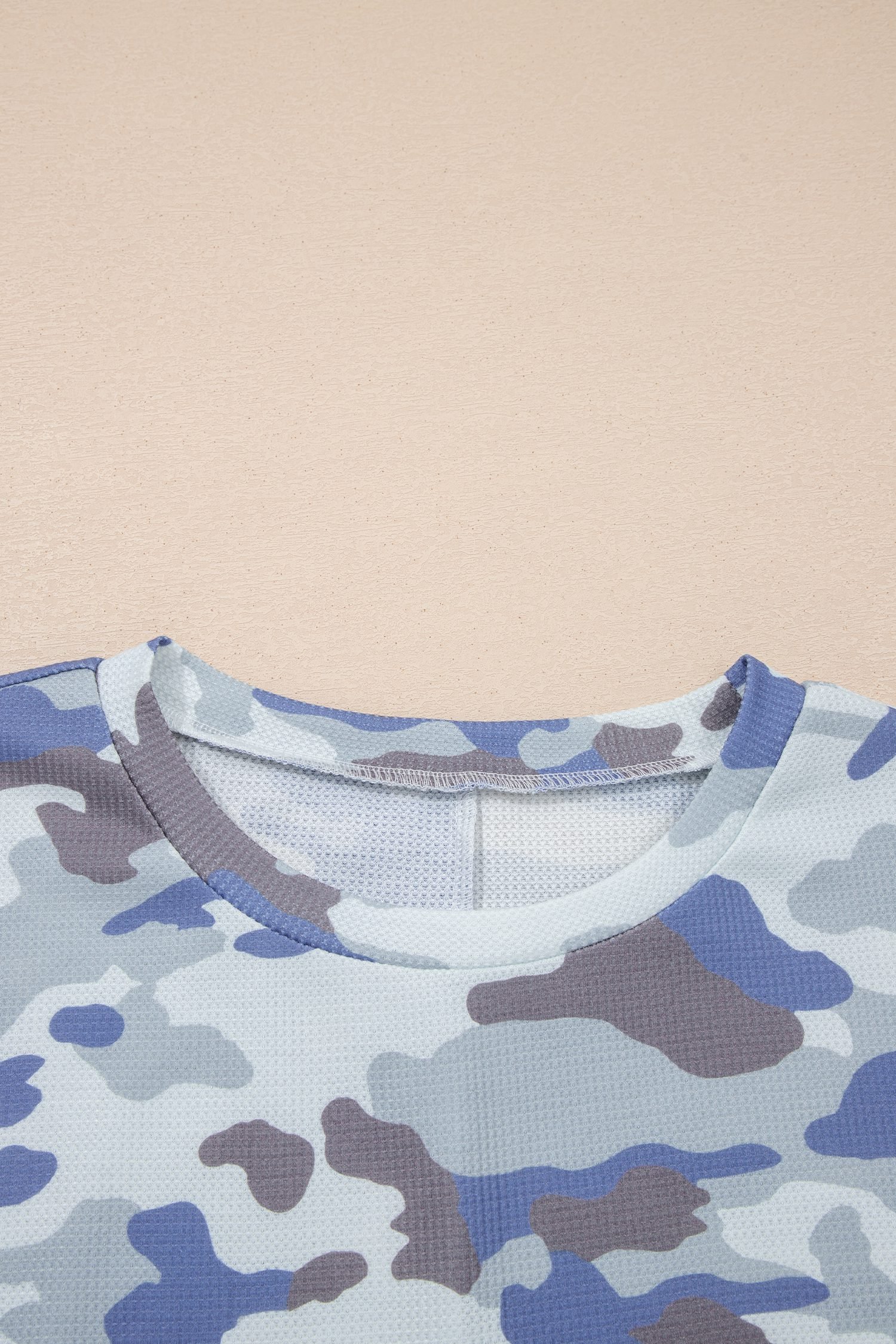 Gray Plus Size Camouflage Print Textured Casual Tee