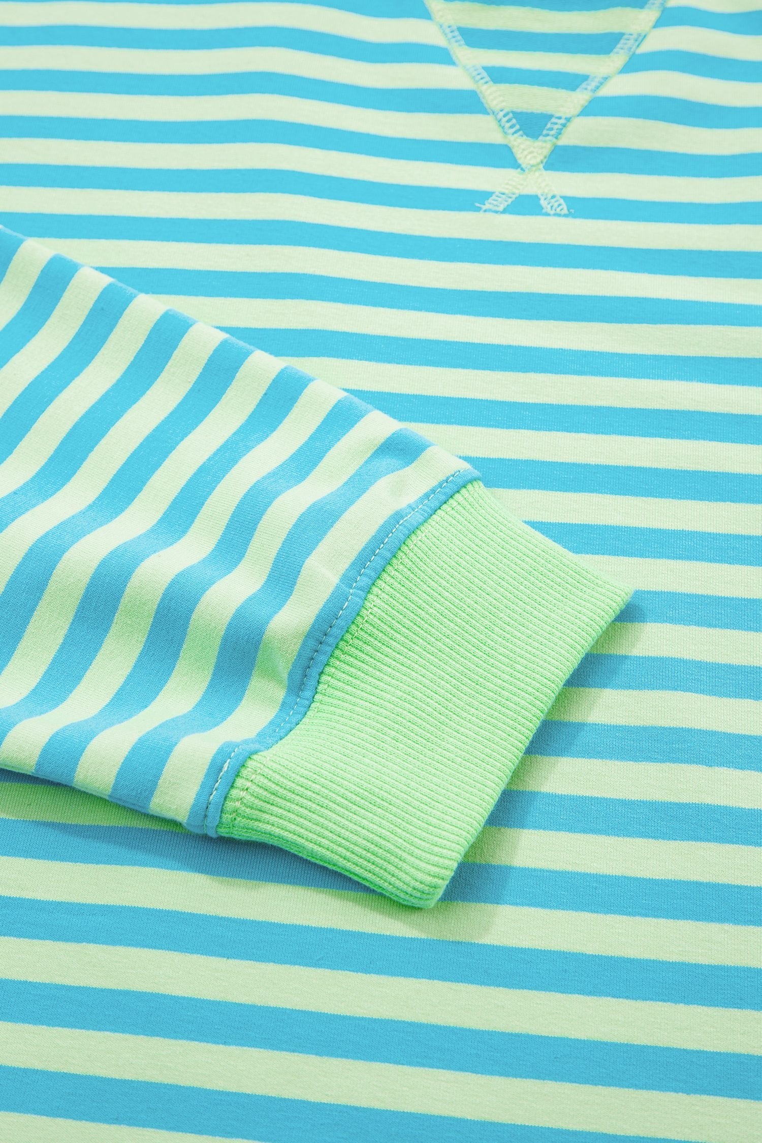 Green Stripe Color Block Detail Long Sleeve Pullover Elastic Waist Pull On Shorts 2pcs Set