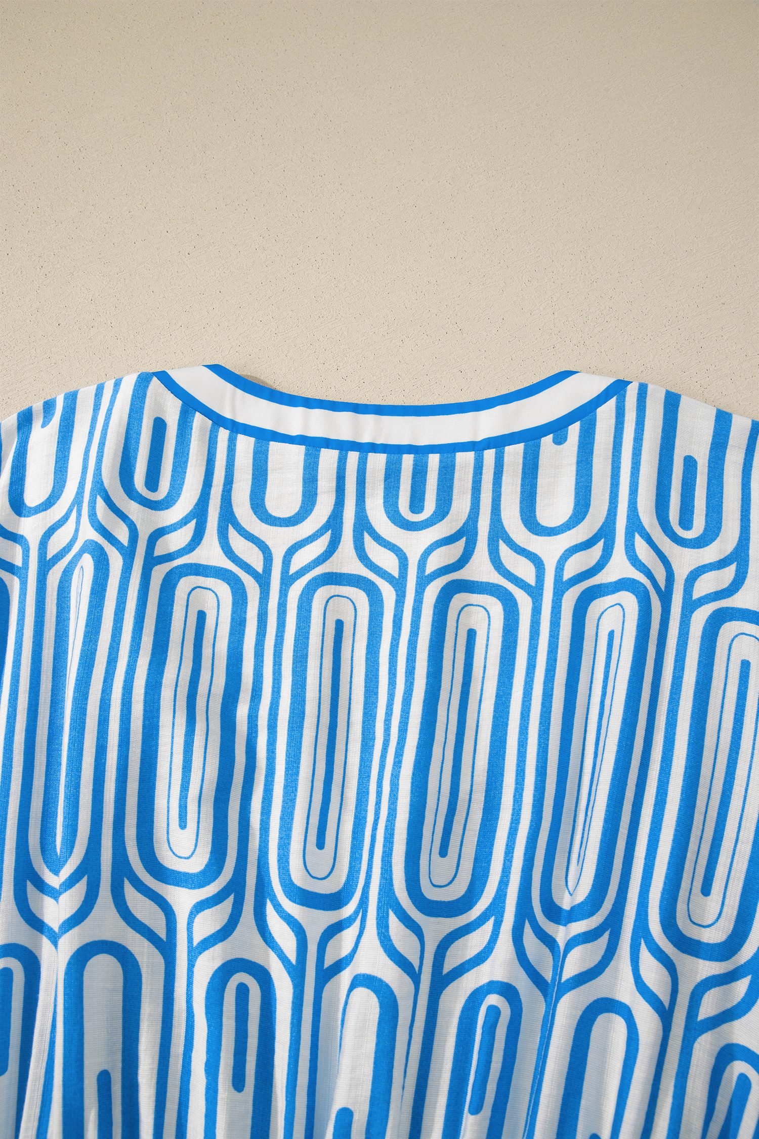 Sky Blue Plus Size Geometric Print Contrast Trim V Neck Bracelet Sleeve Long Dress