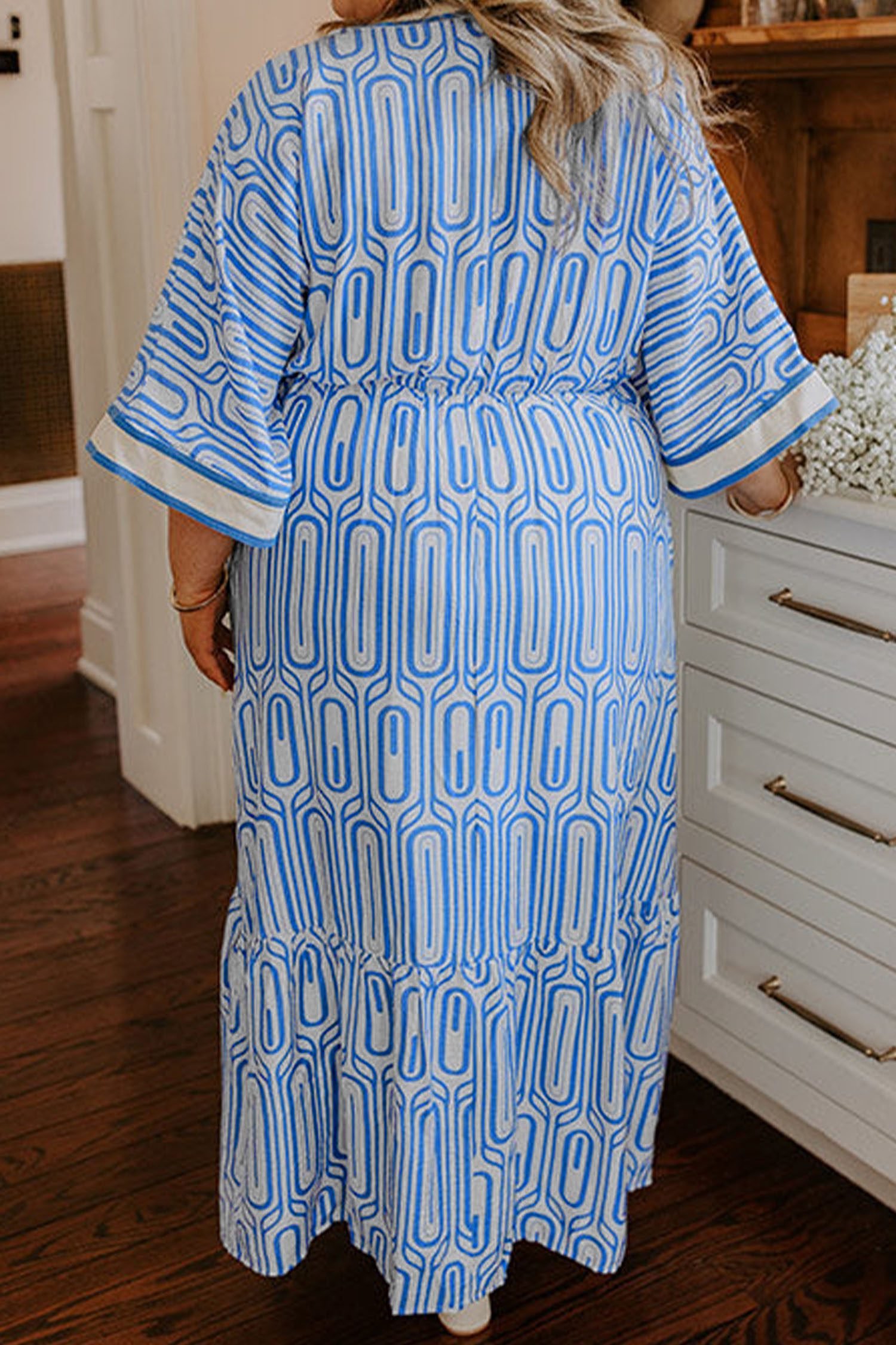 Sky Blue Plus Size Geometric Print Contrast Trim V Neck Bracelet Sleeve Long Dress