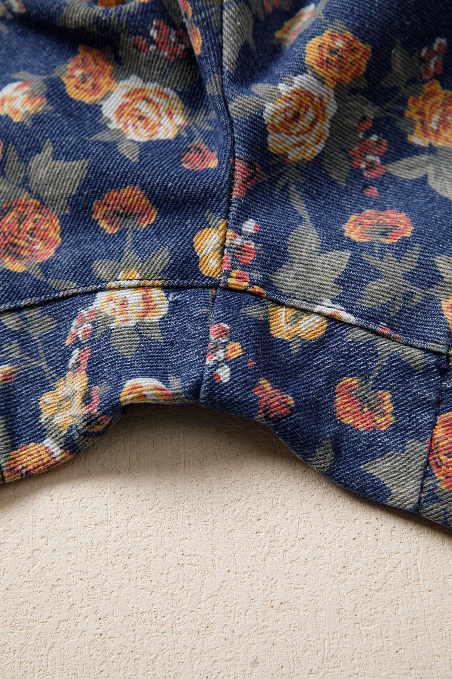 Blue Retro Floral Print Bow Tie V Neck Sleeveless Pleated Loose Denim Romper