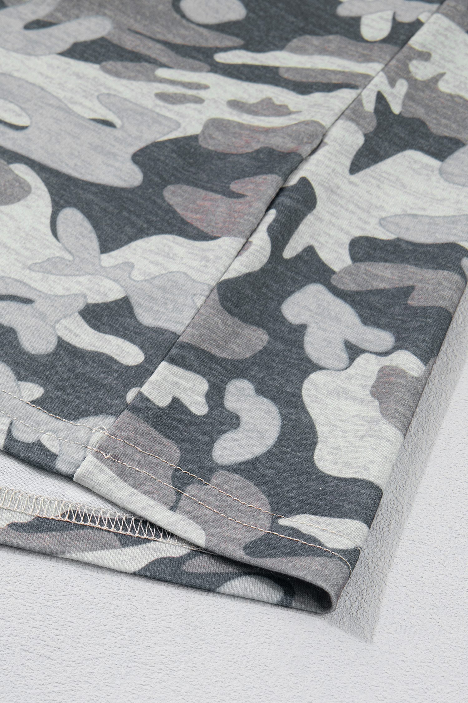 Green Retro Camouflage Print Raw Edge V Neck Tee