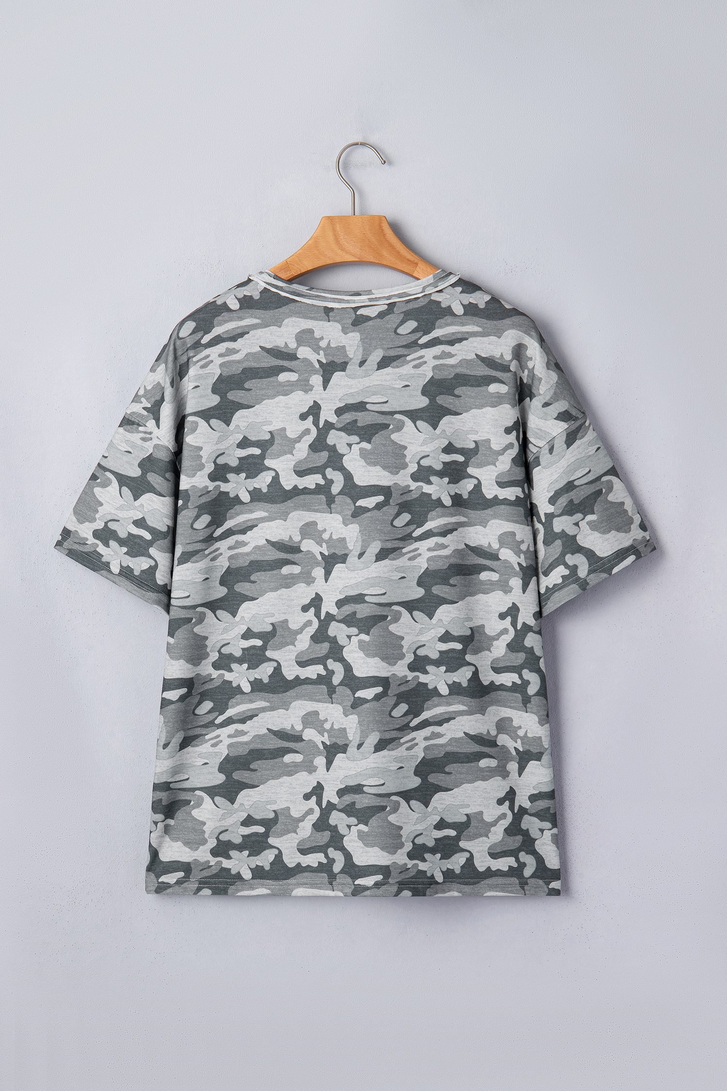 Green Retro Camouflage Print Raw Edge V Neck Tee