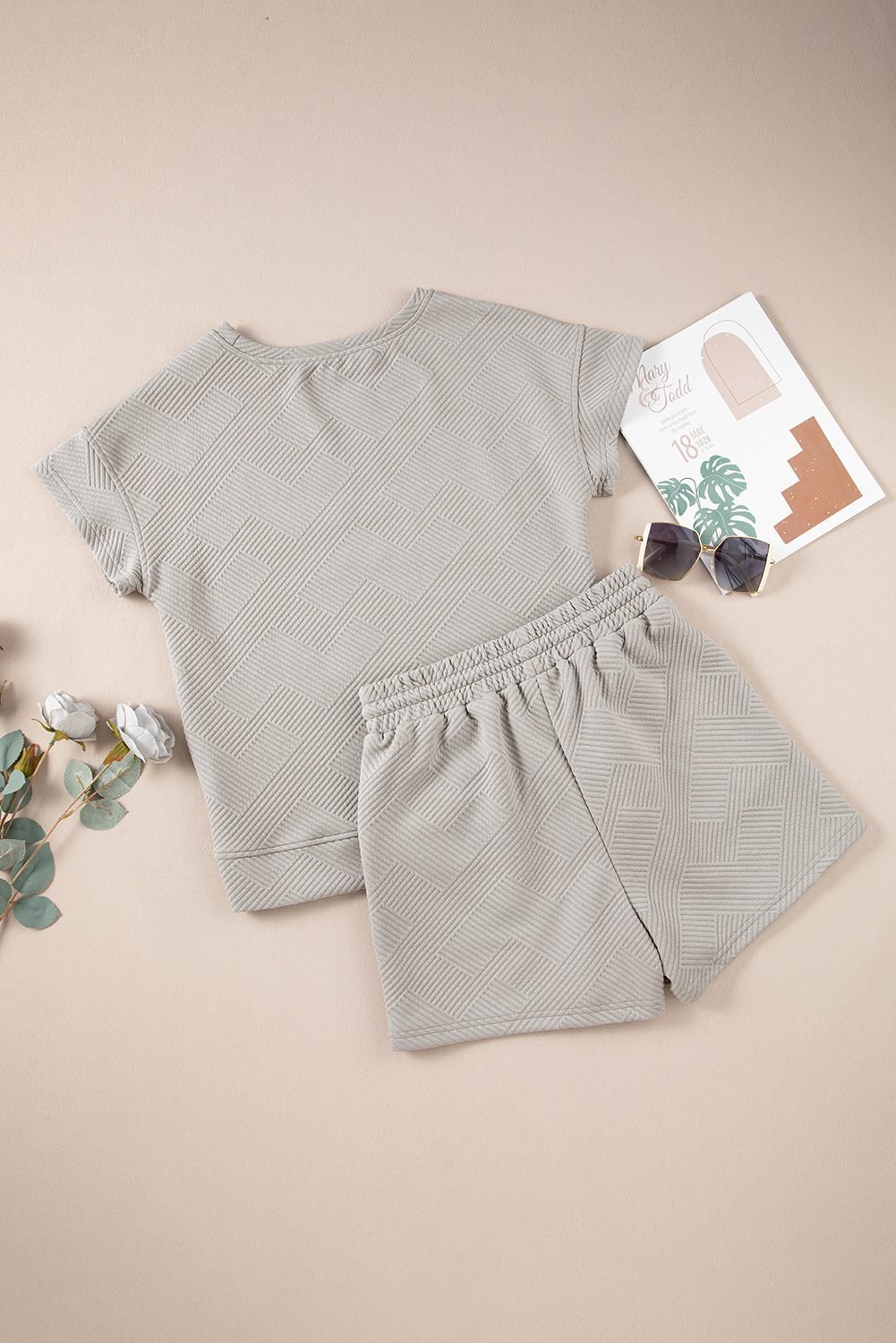 Gray Solid Color Textured Loose Top Casual Two Piece Short Set