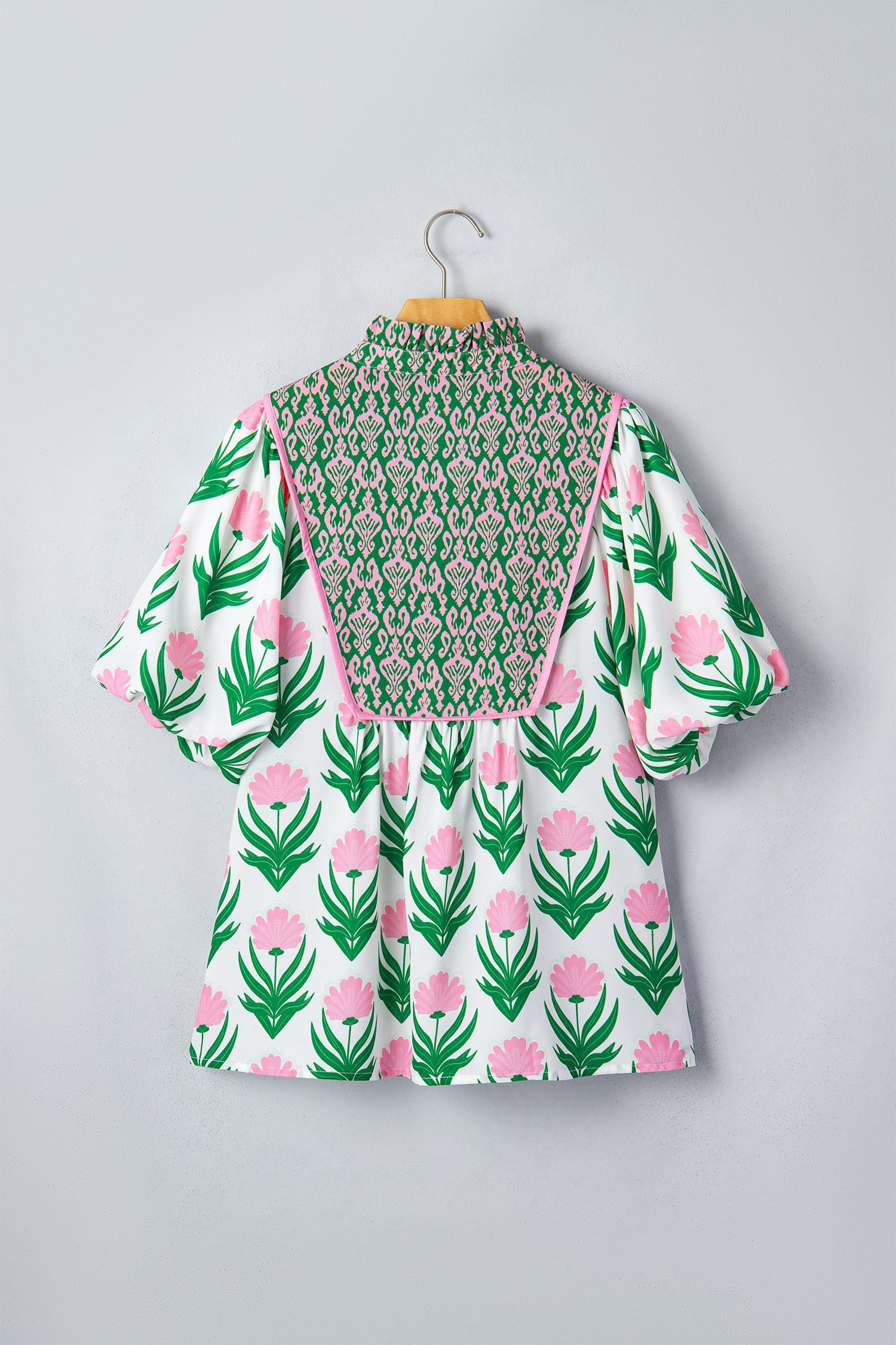 Multicolour Floral Print Puff Sleeve Contrast Bordered V Neck Blouse
