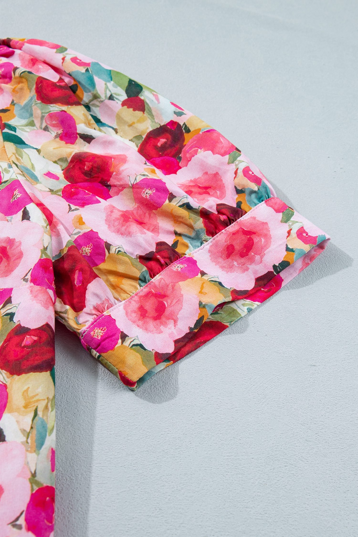 Pink Plus Size Flower Print Split V Neck Puff Short Sleeve Top