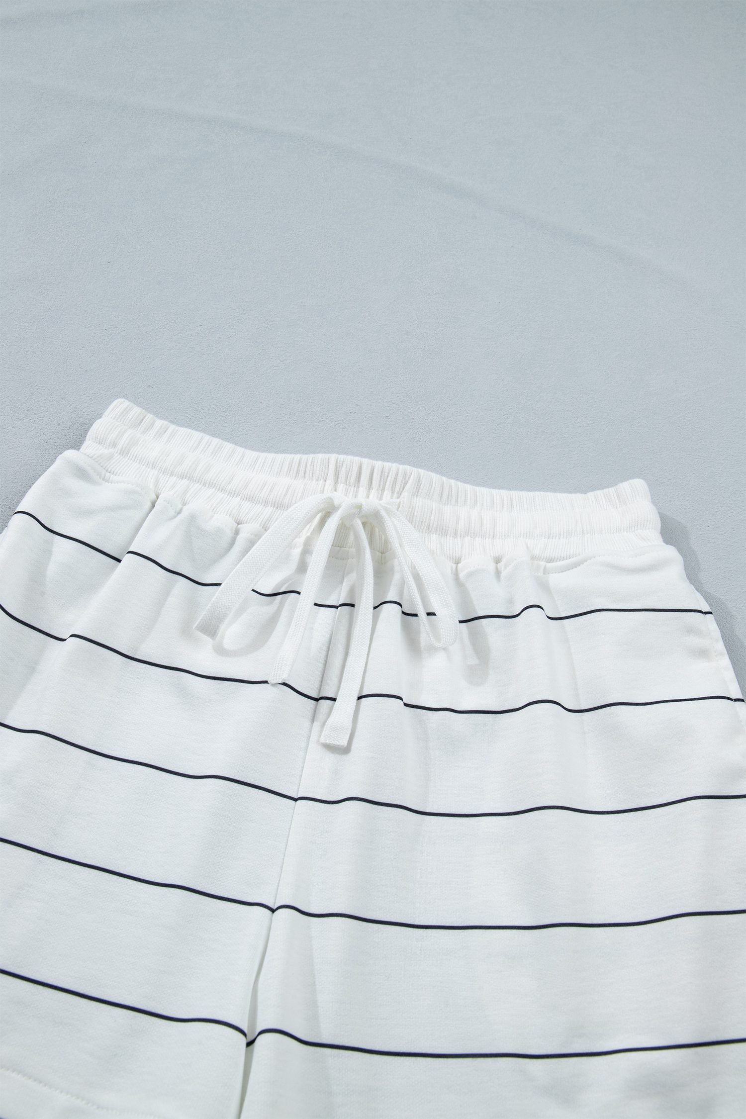 White Stripe Half Sleeve Tee Drawstring Shorts 2pcs Set