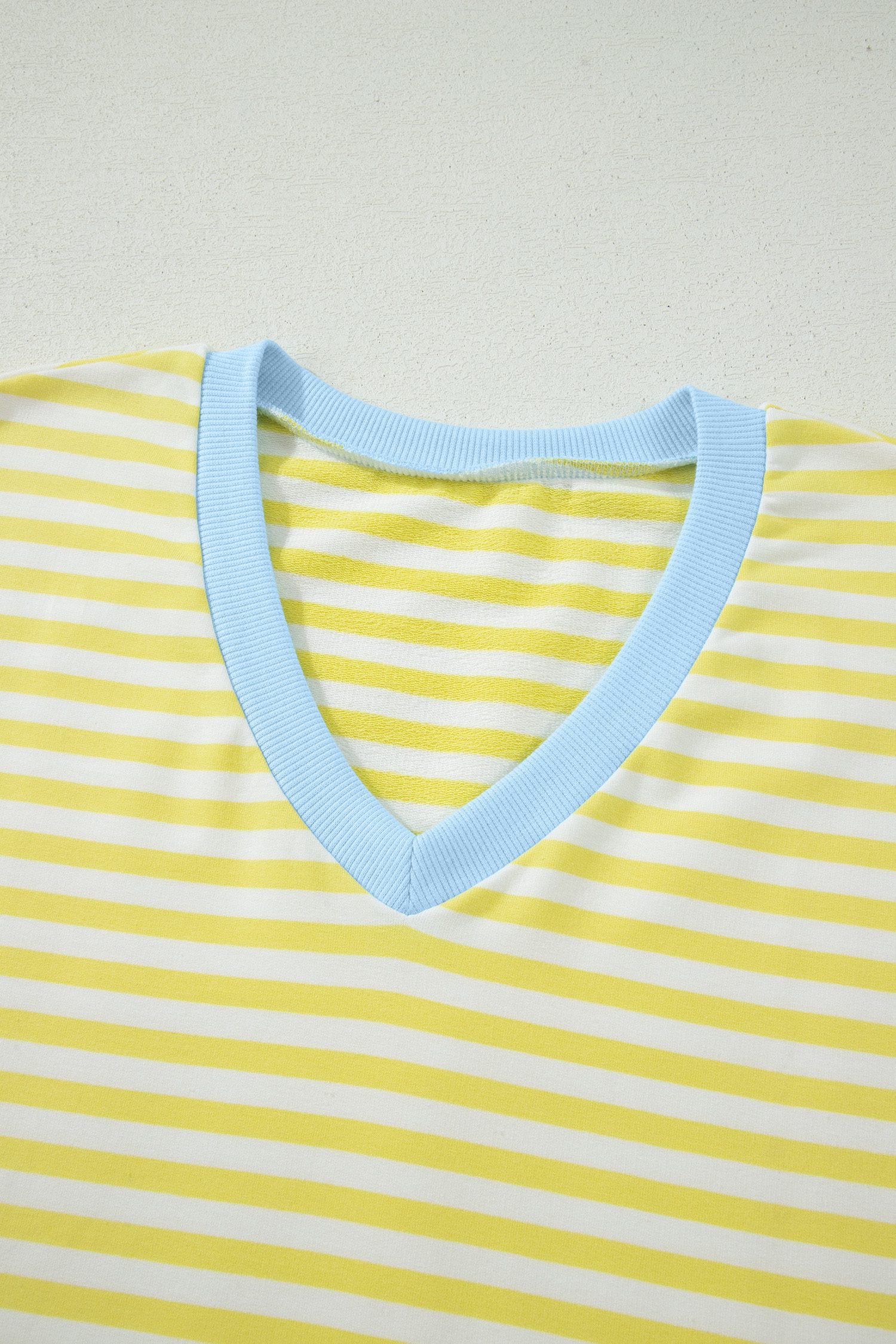 Yellow Stripe Colorblock Trim V Neck Tee Drawstring Elastic Waist Short Set