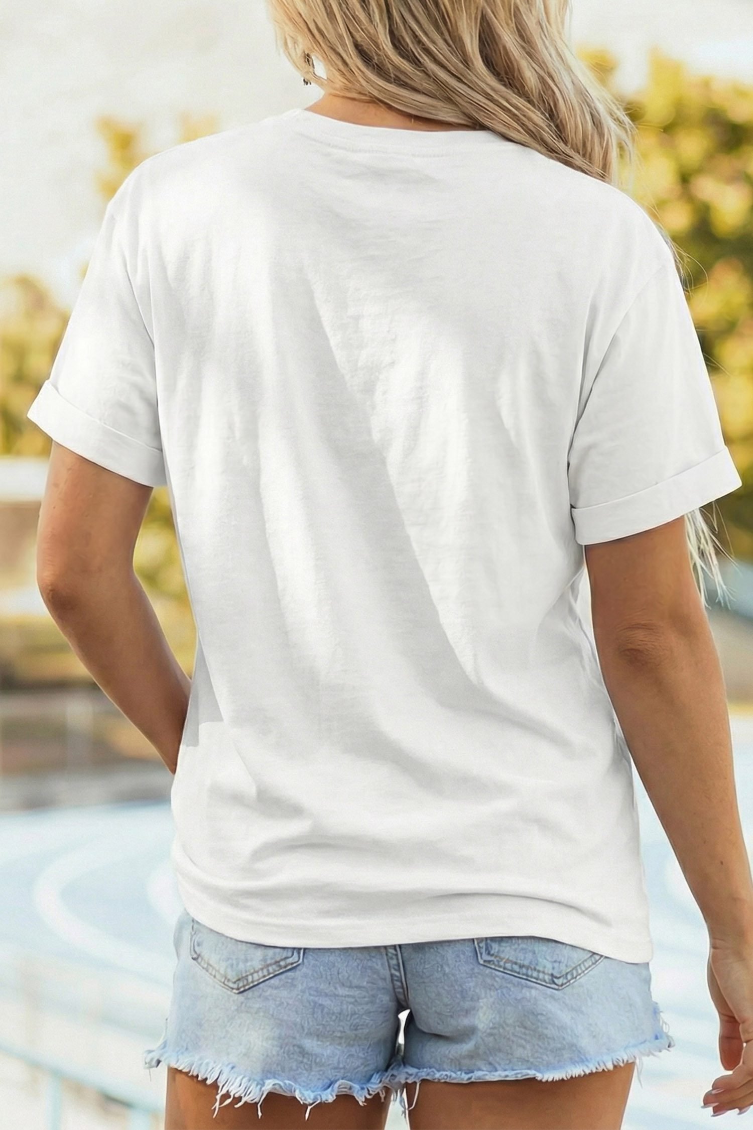 White Camo Bow & Duck Graphic Print Crew Neck T-shirt - Image 11