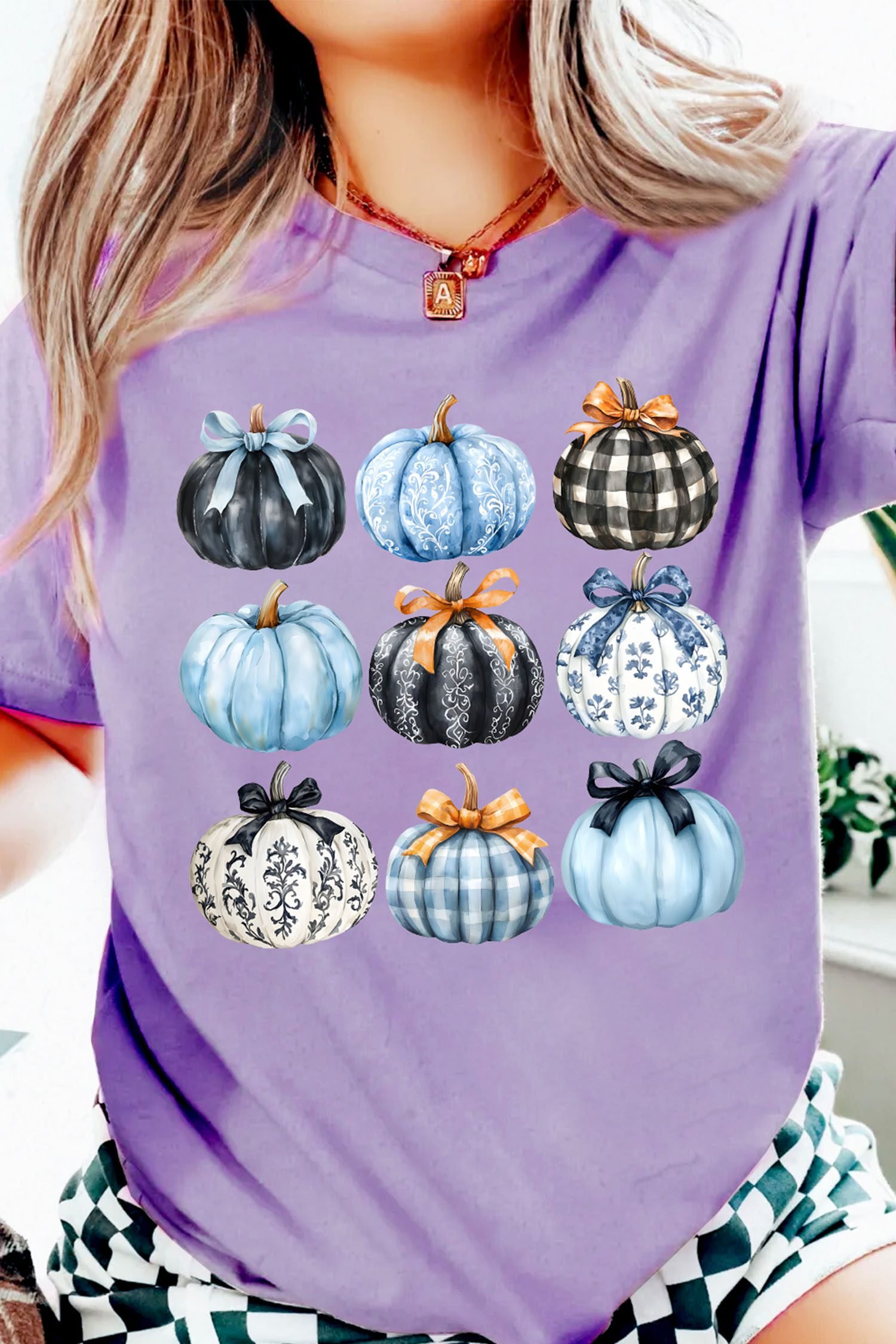 Wisteria Chic Pumpkin Graphic Relaxed T Shirt