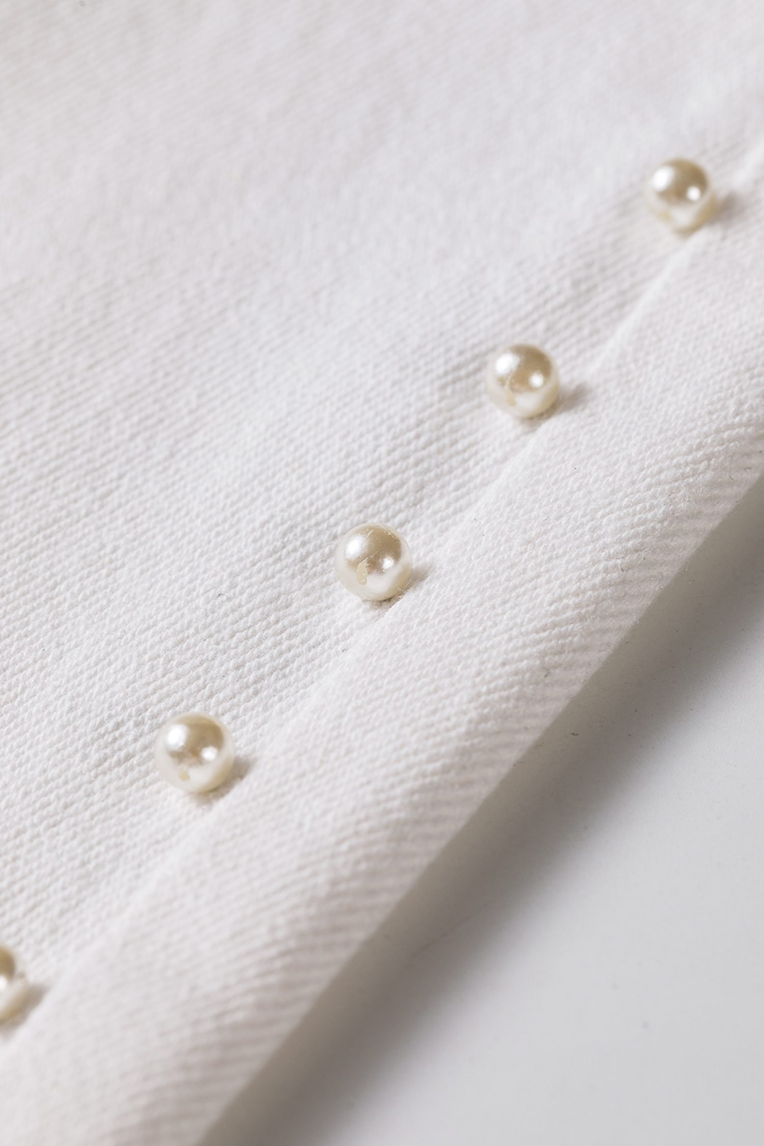 White Pearl Embellished Side Seam Ankle-length Shift Jeans - Image 8
