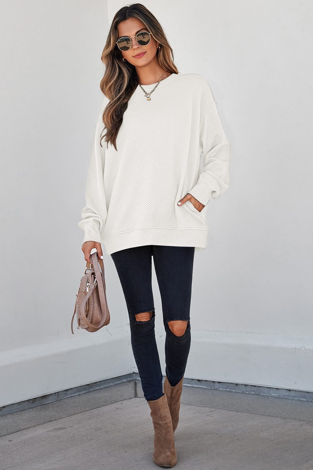 White Solid Color Textured Round Neck Drop Shoulder Pullover Sweatshirt - Image 4