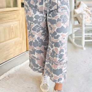 Khaki Camouflage Print Patch Pockets Ankle-Length Plus Size Pants