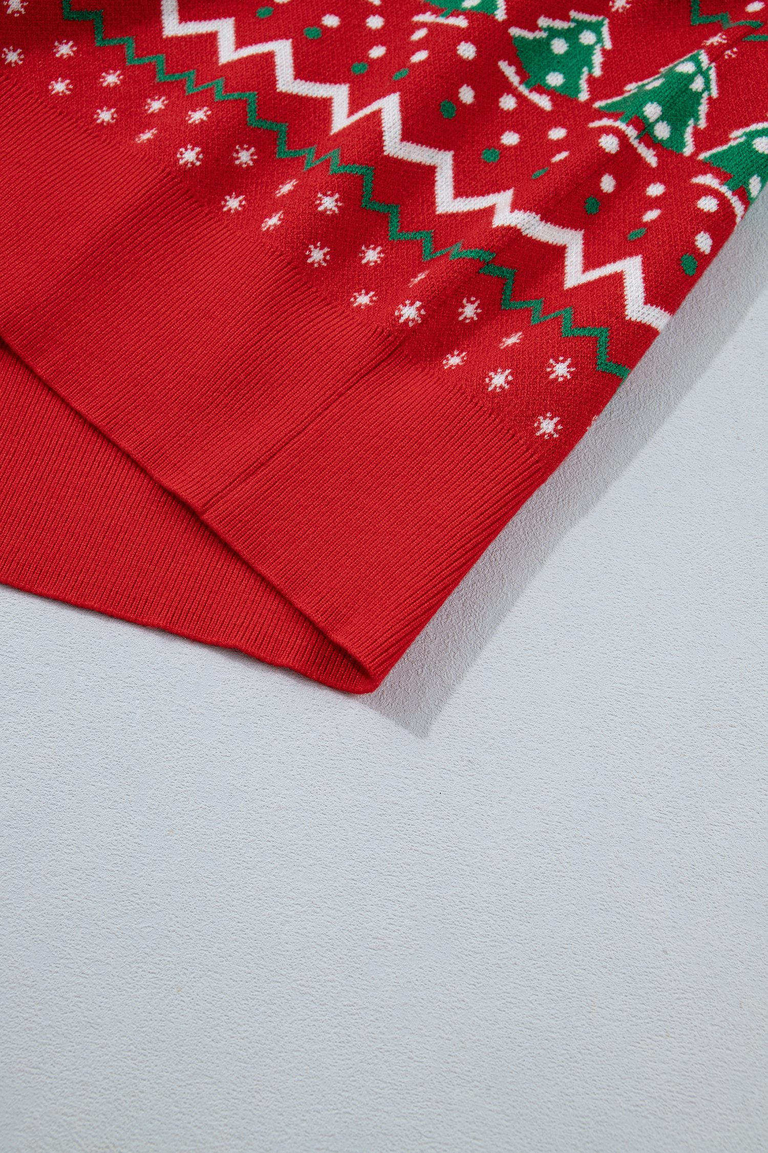 Multicolour Gingerbread Christmas Tree Pattern Round Neck Pullover Sweater