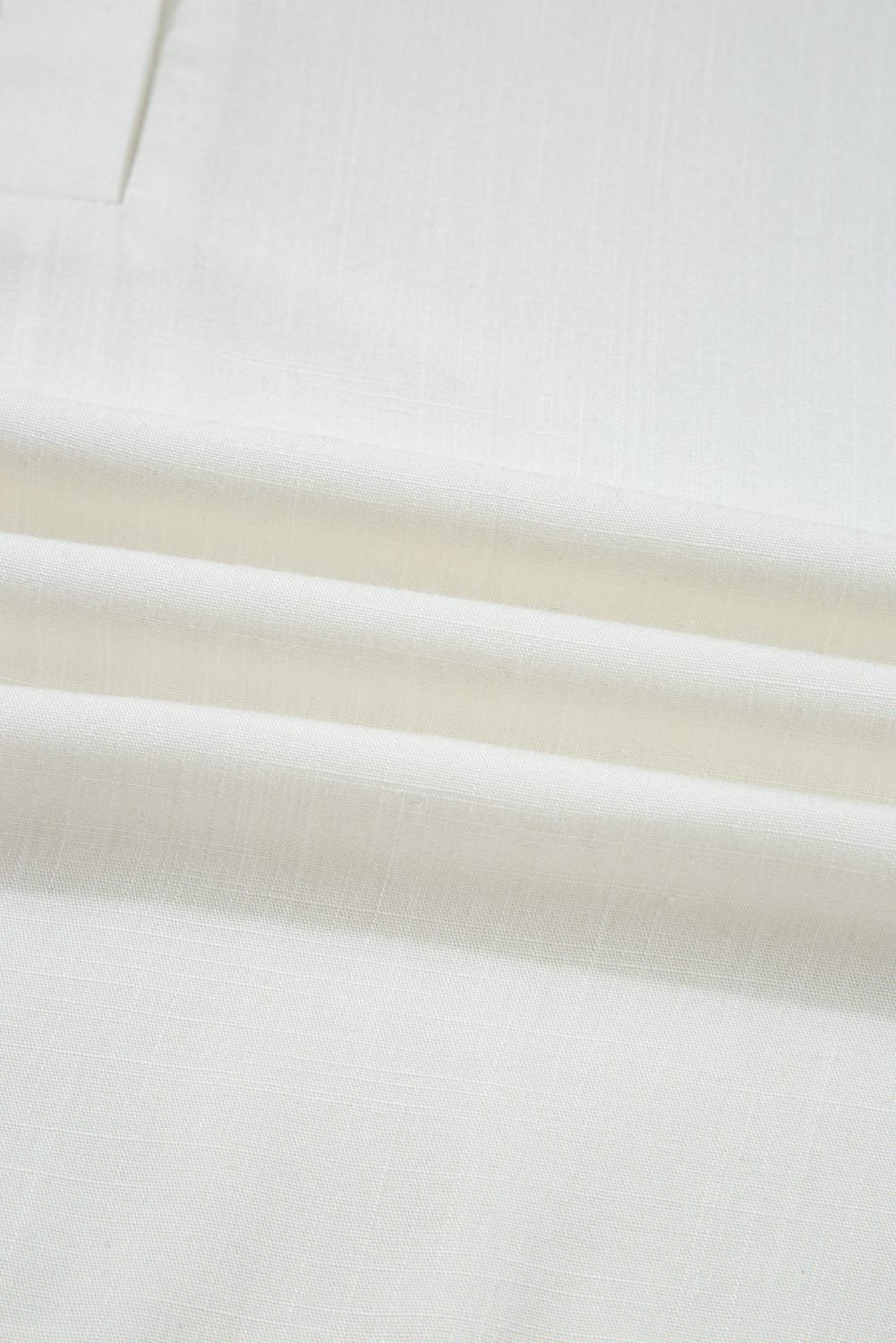 White Ruffle Elastic Cuffs Puffy Long Sleeve Button Down Shirt