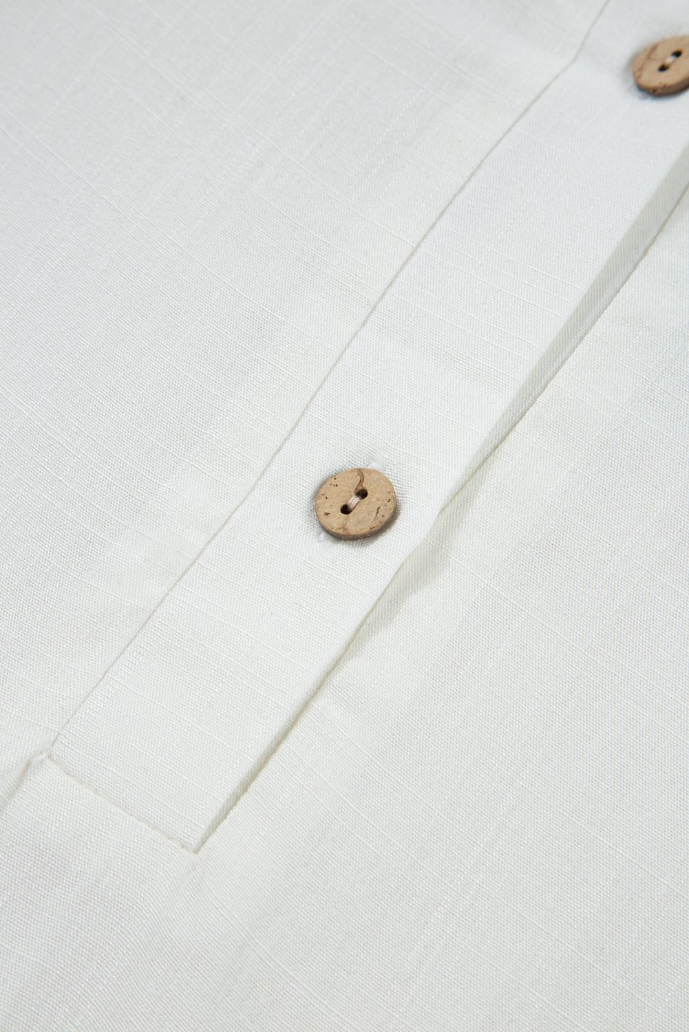 White Ruffle Elastic Cuffs Puffy Long Sleeve Button Down Shirt