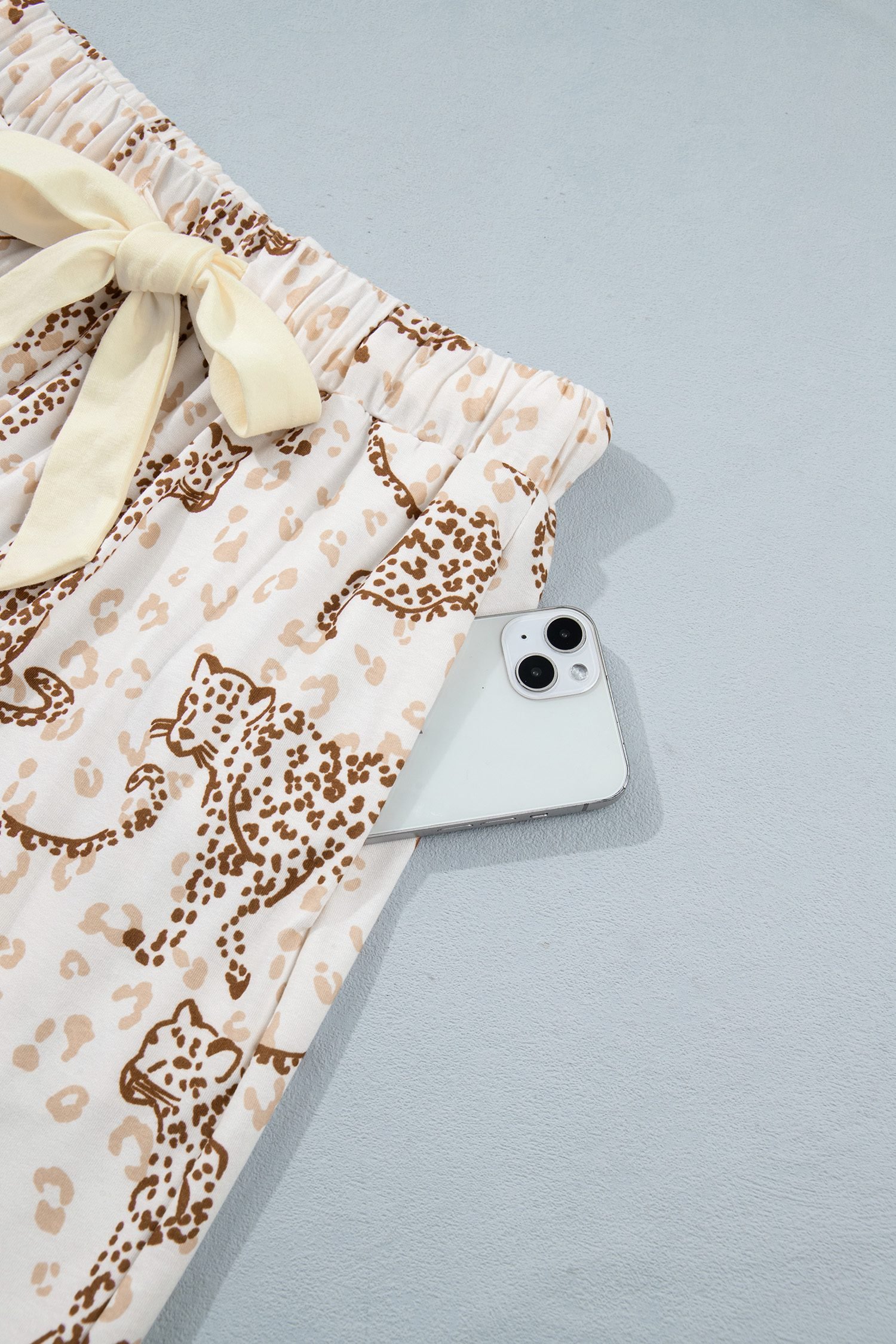 Yellow Leopard Print Colorblock Pocket Placket Long Sleeve Lounge Set