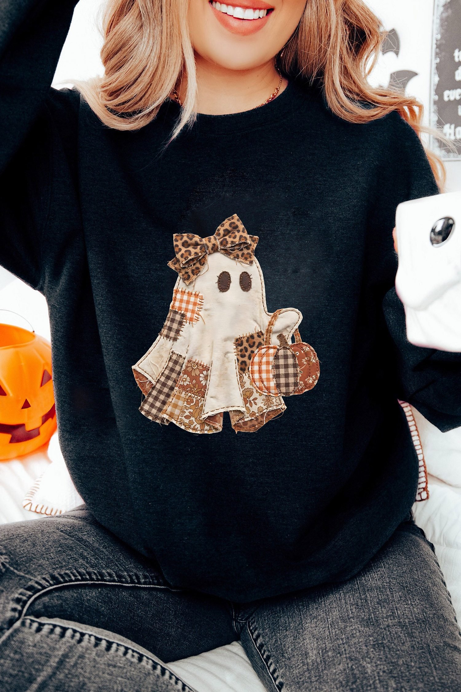 Black Halloween Patchwork Ghost Graphic Crewneck Pullover Sweatshirt